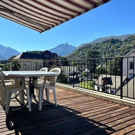 La Terrasse Pyrénéenne Appartement *